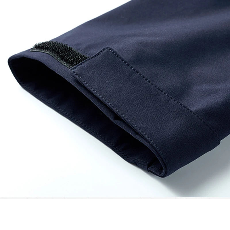 AMBOSS APPAREL® FlexGuard Jacket – Anti-Blade. Pro-You. | Sleek Self-Defense Clothing for Everyday